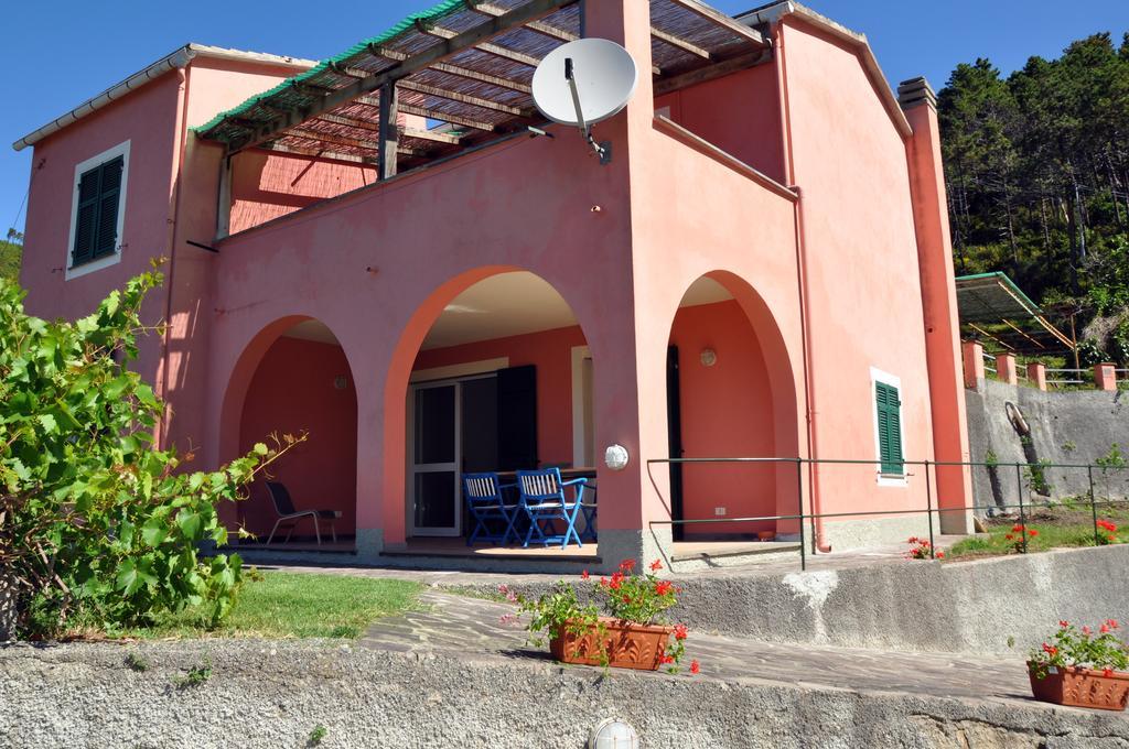 Ferienwohnung Rossola House Bonassola Zimmer foto