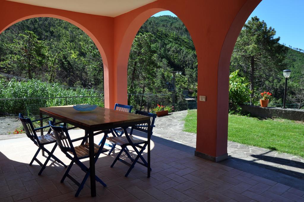 Ferienwohnung Rossola House Bonassola Zimmer foto