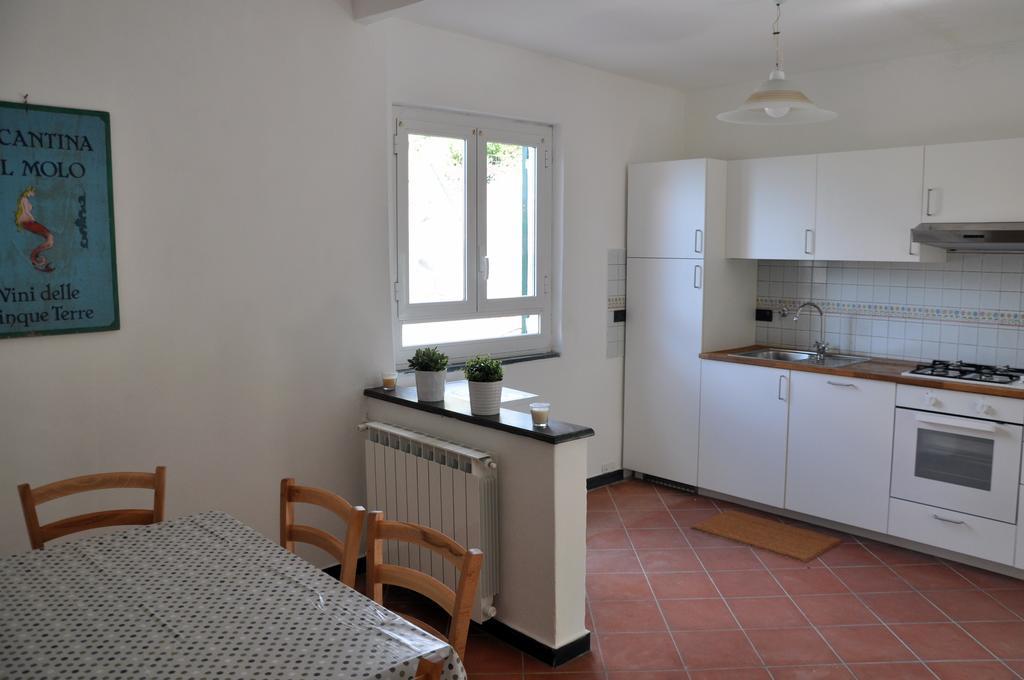 Ferienwohnung Rossola House Bonassola Zimmer foto